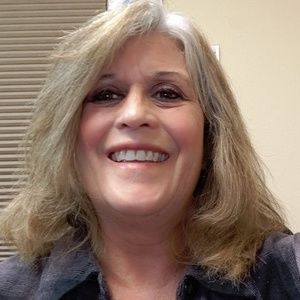 Meet your Posher, Shellie